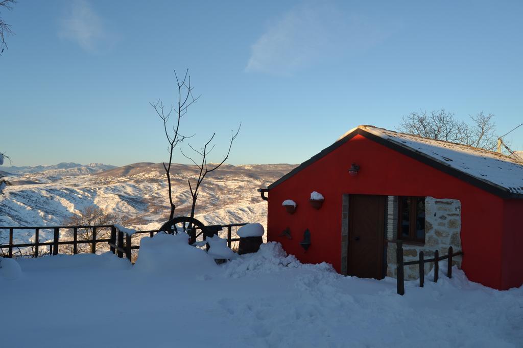 Villa Agriturismo Montagnola Abruzzo à Casalanguida Extérieur photo